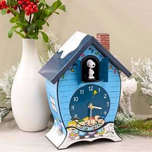 PEANUTS CHRISTMAS CUCKOO CLOCK